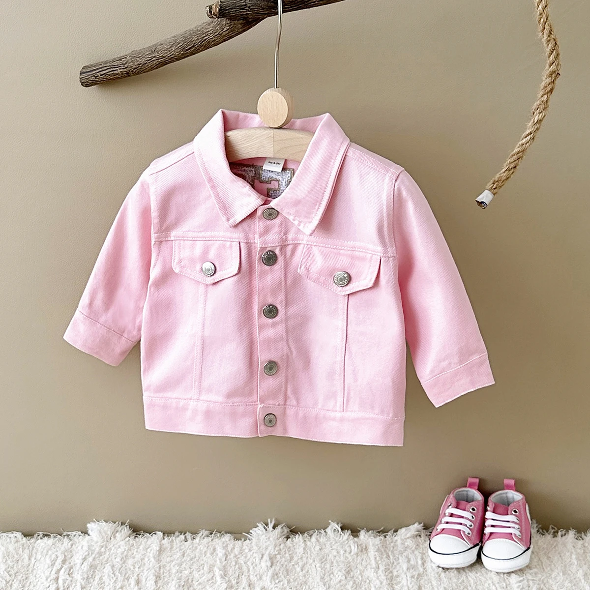 Fall Baby Girls Clothes Denim Embroidered Cute Strawberry Jacket Winter Stylish Casual Top Infant Girls Coat Lapel Workwear