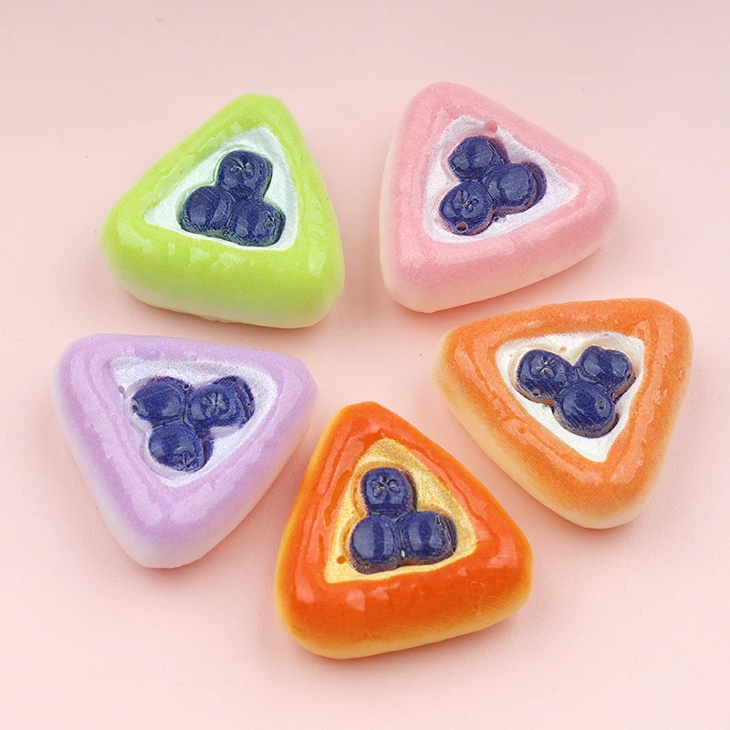 10/100pcs Kawaii Blueberry Cake Simulation Food Art Supply Flatback Cabochon DIY Dollhouse Craft Decoration Scrapbooking