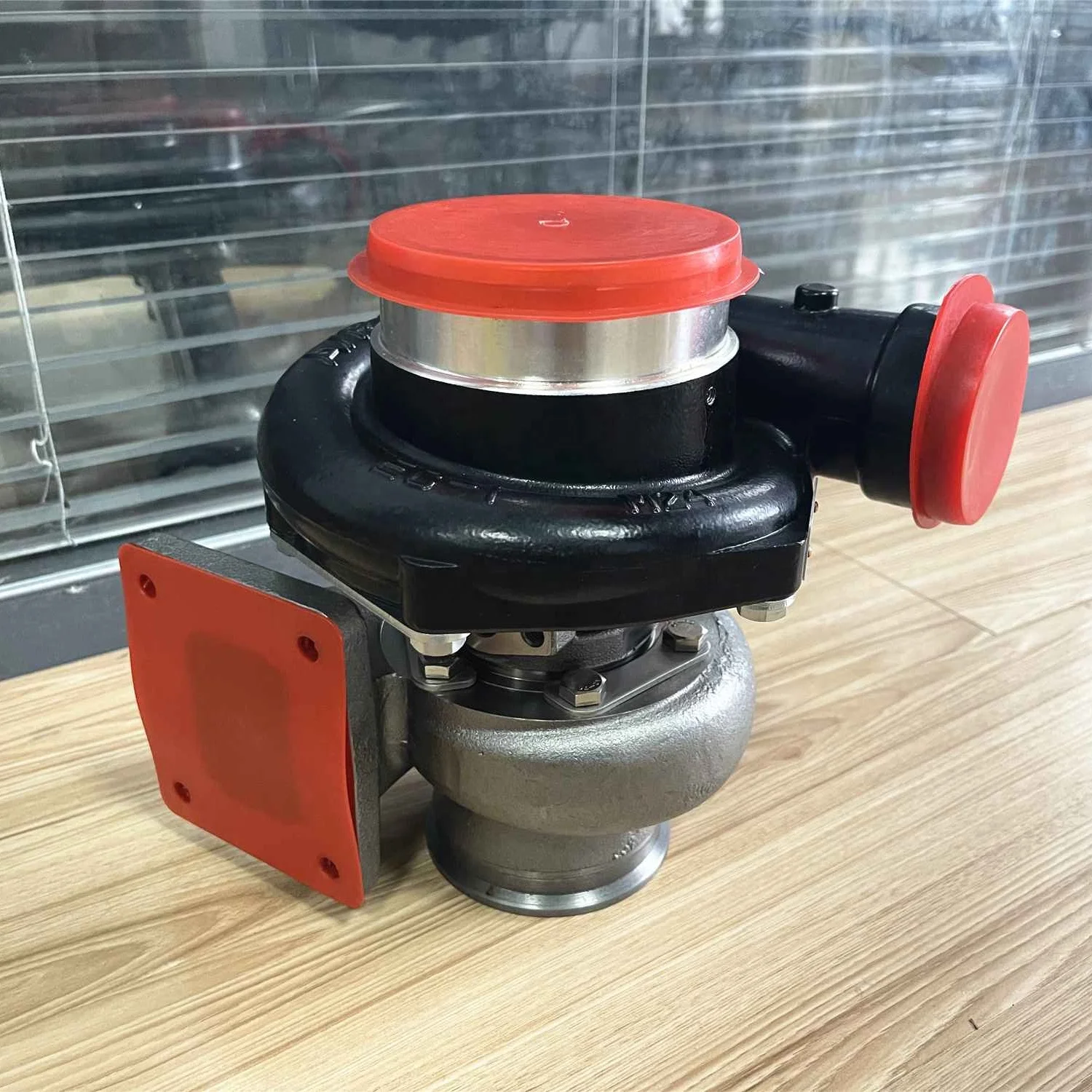 

Brand New Racing Turbocharger GT35 GT3582R Turbine A/R.82 T4 Flange Dual Ball Bearing Turbocharger