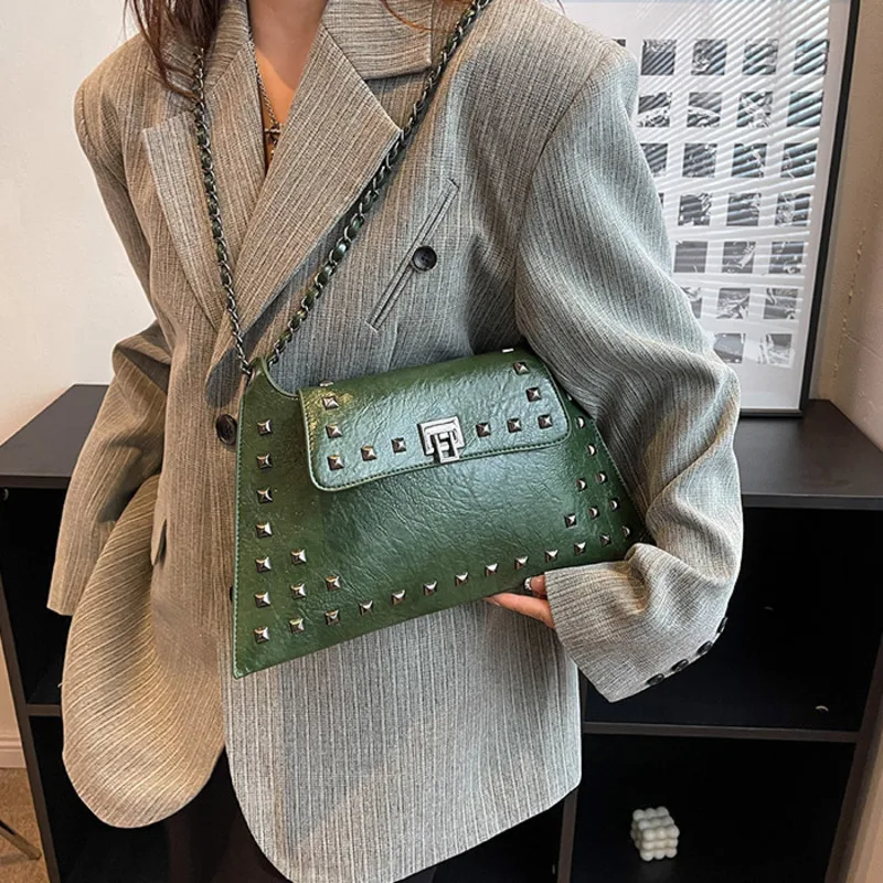 

Willow Nail Bag Fashion Shoulder Crossbody Bag For Women Retro Personalized Street Punk Style Small Capacity Chain Square Bag