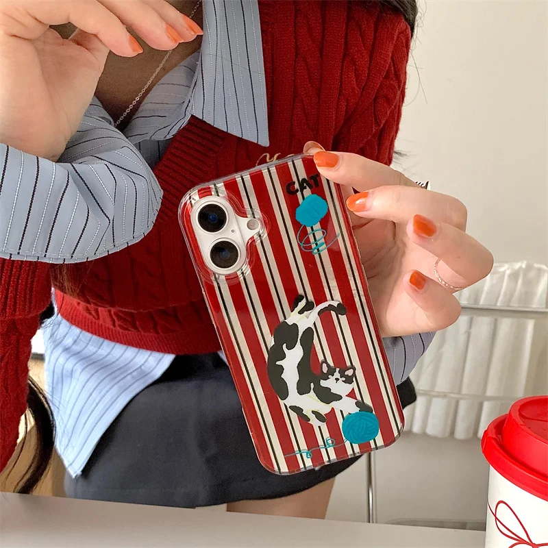 Whirlpool pattern red striped fur ball cat phone case for iPhone 11 12 13 14 15 16 pro max