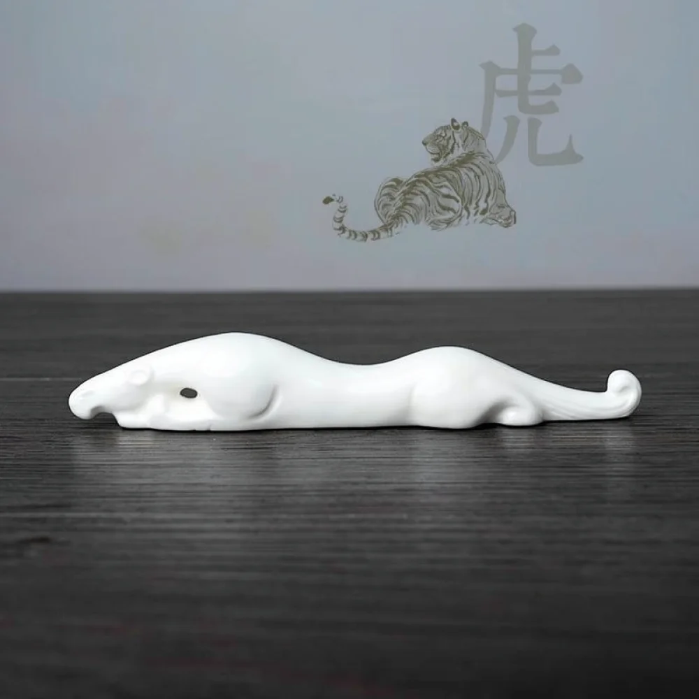 Chinese Style Ceramic Tiger Brush Rest Pen Holder Desk Decor Paperweight Stationery Accessory Office Supplies Gift