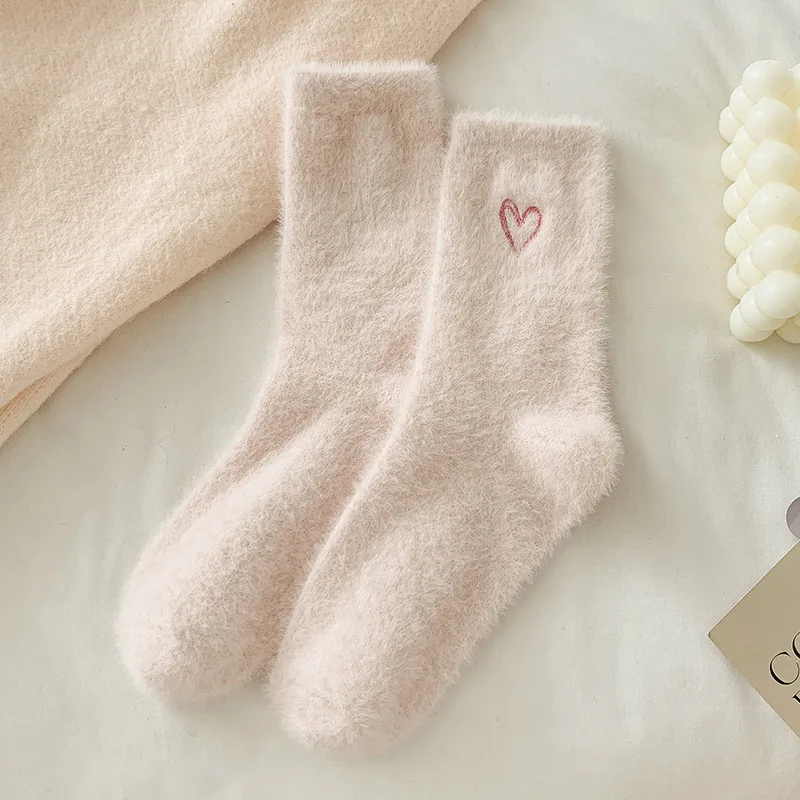 5pairs/lot Autumn/Winter Thicked Women\'s Warm Mink Velvet Sleeping Home Socks Embroidered Cute Girl Winter Girl Socks