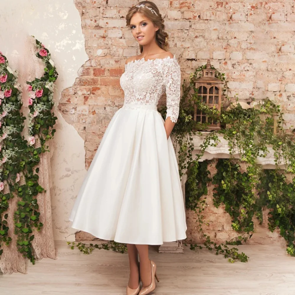 

Classy Short Scoop Tulle Wedding Dresses Half Sleeves with Appliques A Line Tea Length Vestido De Festa