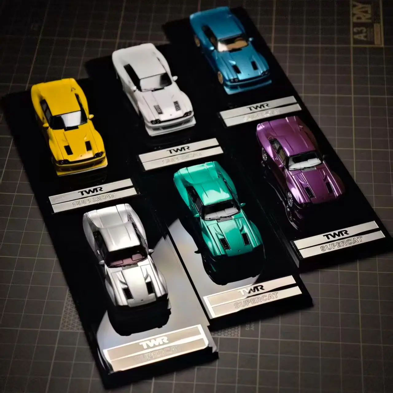 Liberty 64 1/64 Diecast Model TWR-SUPERCAT Restomod Retro Replica Modified Car