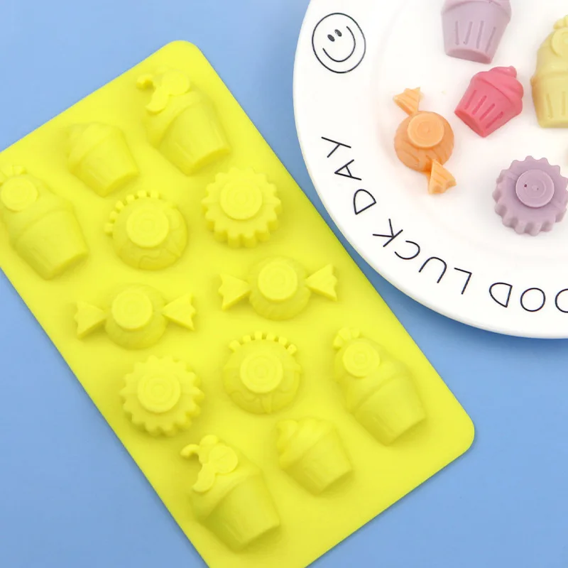 Different Graphics Yellow Villain Silicone Chocolate Mold, Homemade Ice Cube Mould XG103