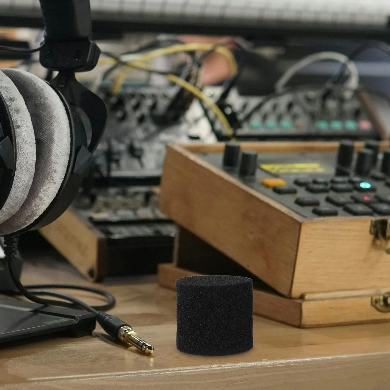 

2Pcs Air Vent Port Tube Sponge Multi-Use Reflex Speaker Port Sponge for Home Car Speakers Improved Airflow Replacement Speaker