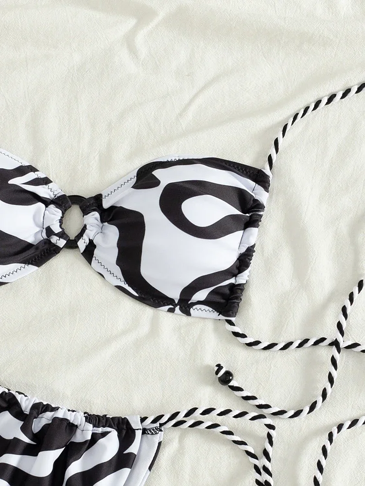 2025 New Black And White Irregular Wave Stripe Sexy Strap Bikini Swimsuit Factory Wholesale