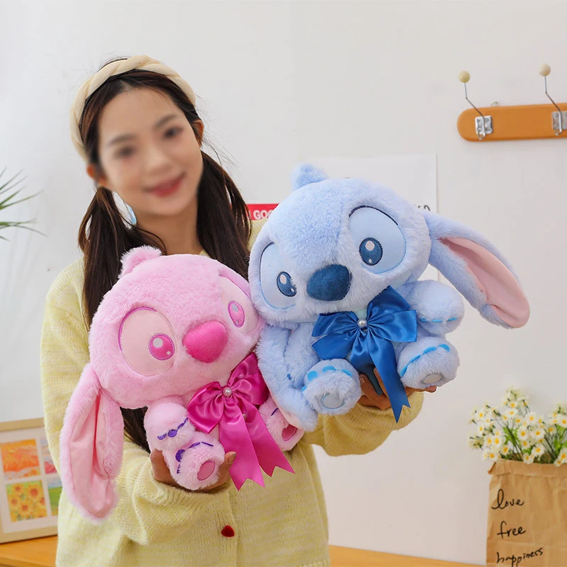 Juguete de peluche de Disney Stitch, bonita muñeca estilo pareja de 23cm, decoración del hogar, regalo de San Valentín, cumpleaños, Navidad y Año Nuevo