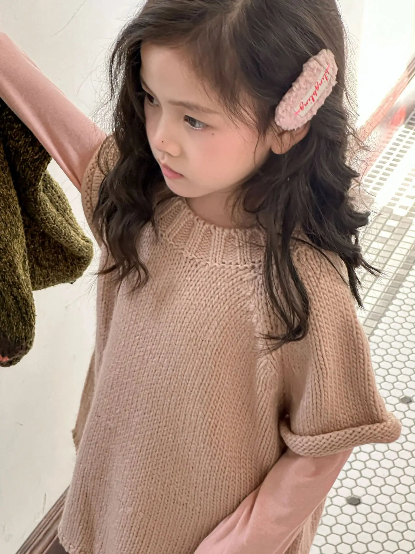 Girls Vests 2024 Autumn New Childrens Clothes Girls Baby Korean Style Foreign Air Soft Waxy Folded Knitted Round Neck Vests