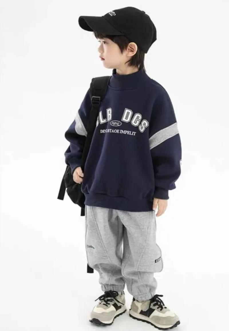 Boys' Fleece-Lined Thickened Sweatshirt Autumn/Winter 2025 New Arrival Mid-Big Size Warm Base Layer Top for Kids