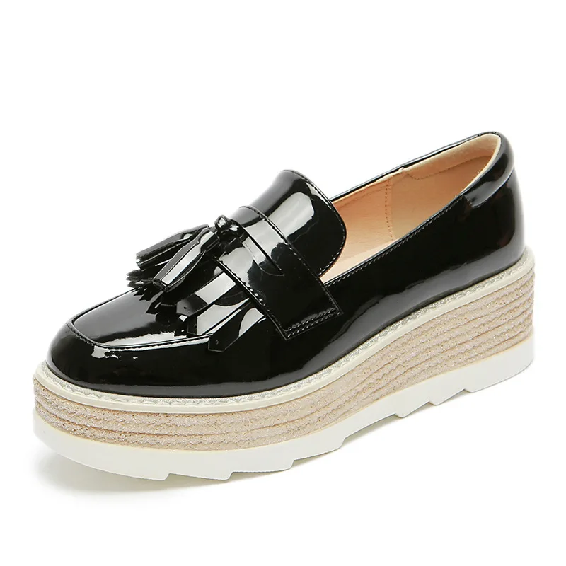 

2025 Women Tassel Decor Thick-soled Shoes British Style Slip on Shallow Platform Wedge Heels Shoe Fashion Patent Leather Loafers