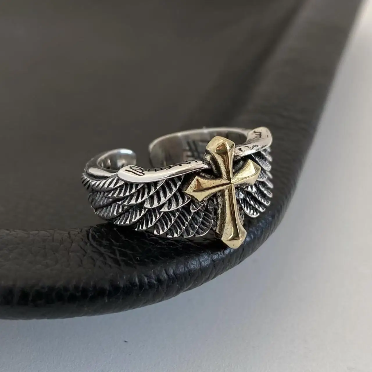 Vintage Wings Cross Ring Men's and Women's Opening Adjustable Graffiti Ring
