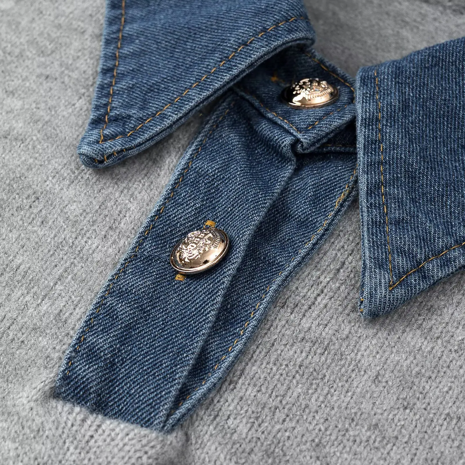 เสื้อสเวตเตอร์ถักลายปะผ้าเดนิม - Women Fashion Jeans Top บทวิจารณ์และราคา