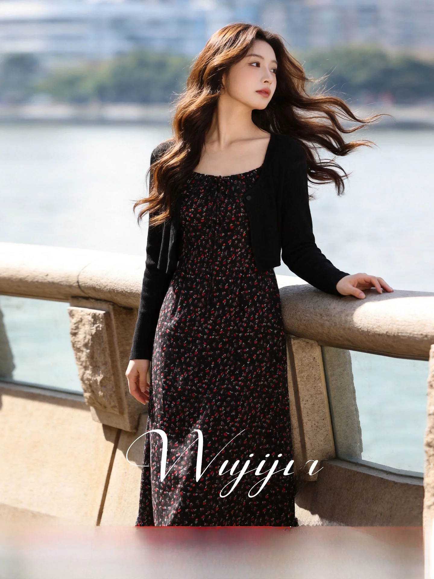 

Slimming Effectiveness Floral Print Two-Piece Set Summer New Style Cool Sweet Meat Covering Cardigan Strap Dress by Wujiji