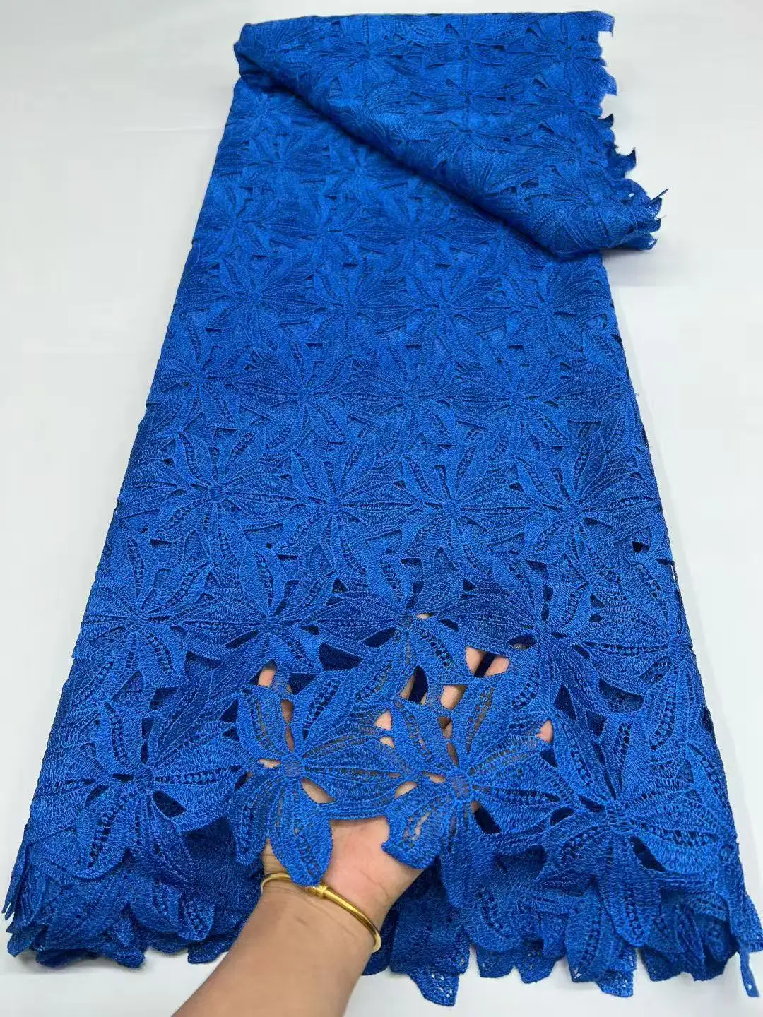 Africano Nigeriano 2025 Ricamo di Alta Qualità Tulle Tessuto di Pizzo Abito per Party di Nozze Guipure Solubile in Acqua PaillettesCucito