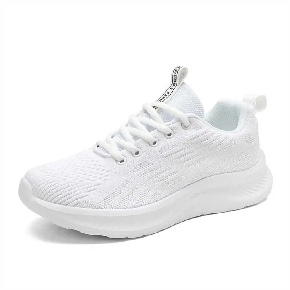 Punta redonda primavera-otoño zapatos marrones para mujer cesta tejida marcas famosas zapatillas deportivas al por mayor productos Saoatenis