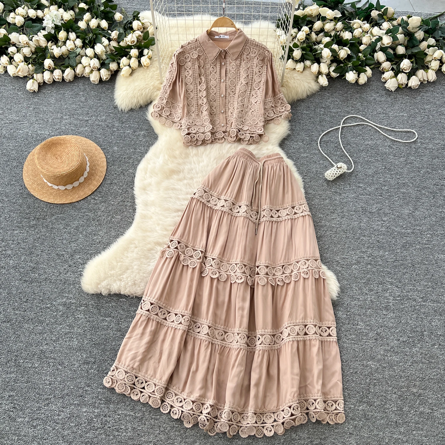 ALPHALMODA 2025, Frans, retro tweedelige set, dames los, holle haak, kant gesplitst, top met korte mouwen, rok met hoge taille