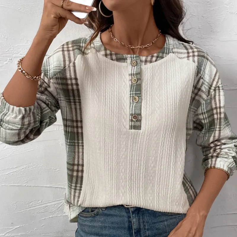 2024 Autumn And Winter New Pullover Casual Loose Top Texture Fabric Round Neck Checkered Color Blocked Knitted Sweater For Women