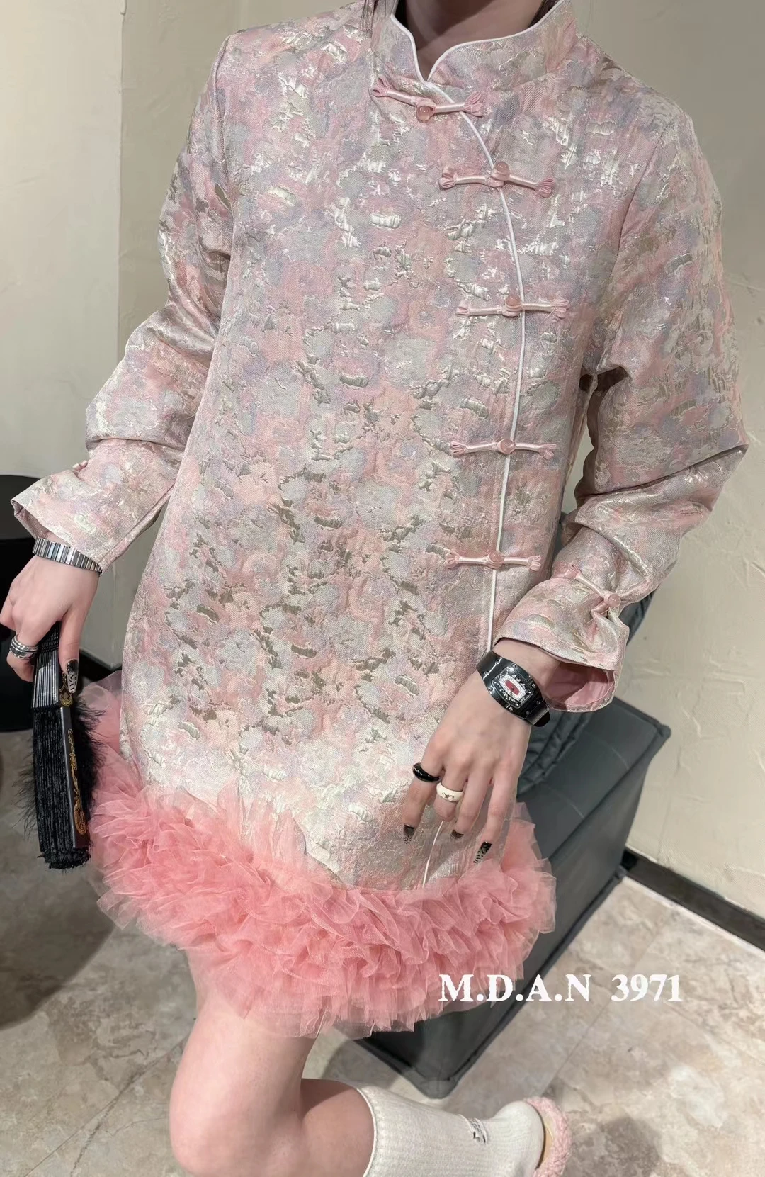 تحسين النمط الصيني تشيباو للنساء الربيع والخريف الساتان الجاكار النمط الوطني زر الحرفية الثقيلة فستان فضفاض أنيق #3