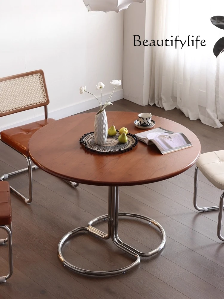 

Retro solid wood negotiation round table Nordic modern dining table Small household meeting guests Medium antique dining table