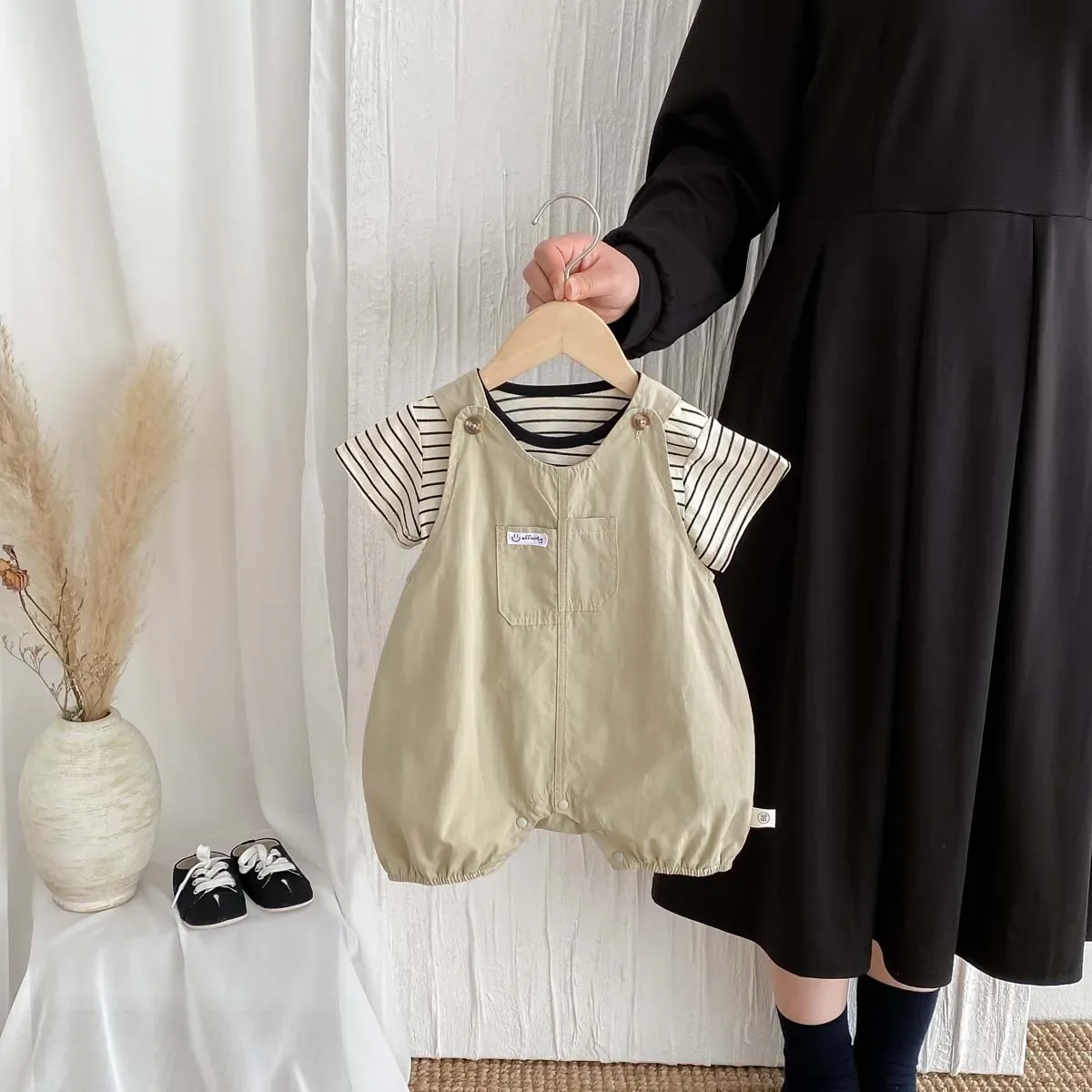 

2pcs Baby Suits Newborn Boy Clothes Summer Short Sleeves Stripe Baby Tops with Jumpsuit Two Piece Sets 0-2yrs