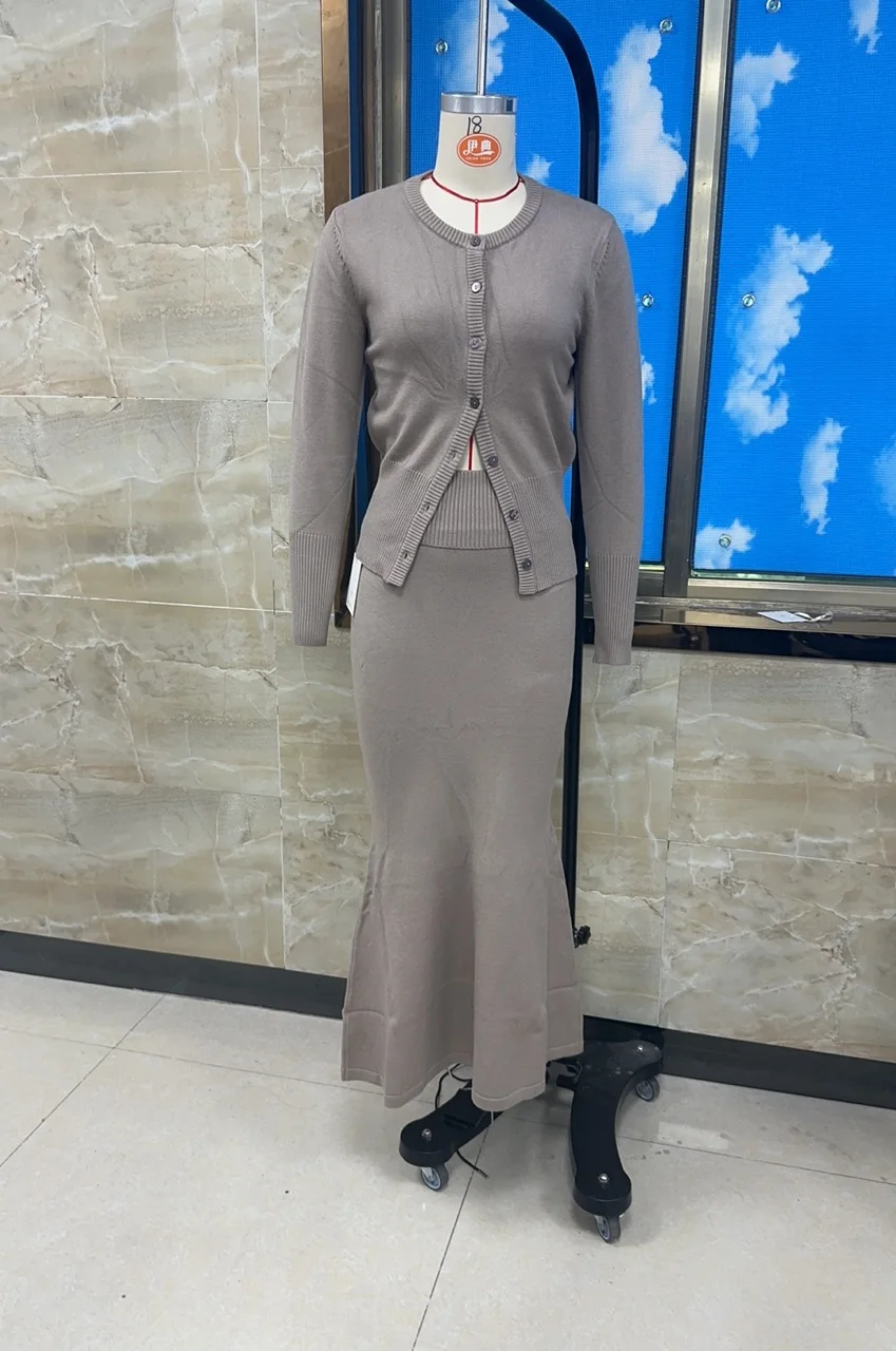 Nova moda feminina 2 peças saia outfits manga longa o pescoço botão acima cardigan saia de malha longa conjunto s m l