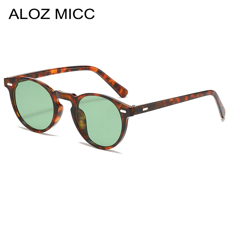 

Retro Square Women Clear Ocean Lens Sunglasses Shades UV400 Fashion Rivets Decoration Trending Green Yellow Men Sun Glasses