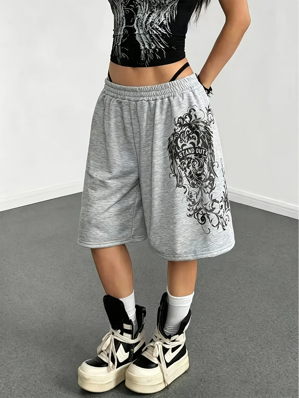 Trendy Light Gray Dark Patterned Printed Shorts with Loose Y2K Street Punk Casual Women's Cool Shorts