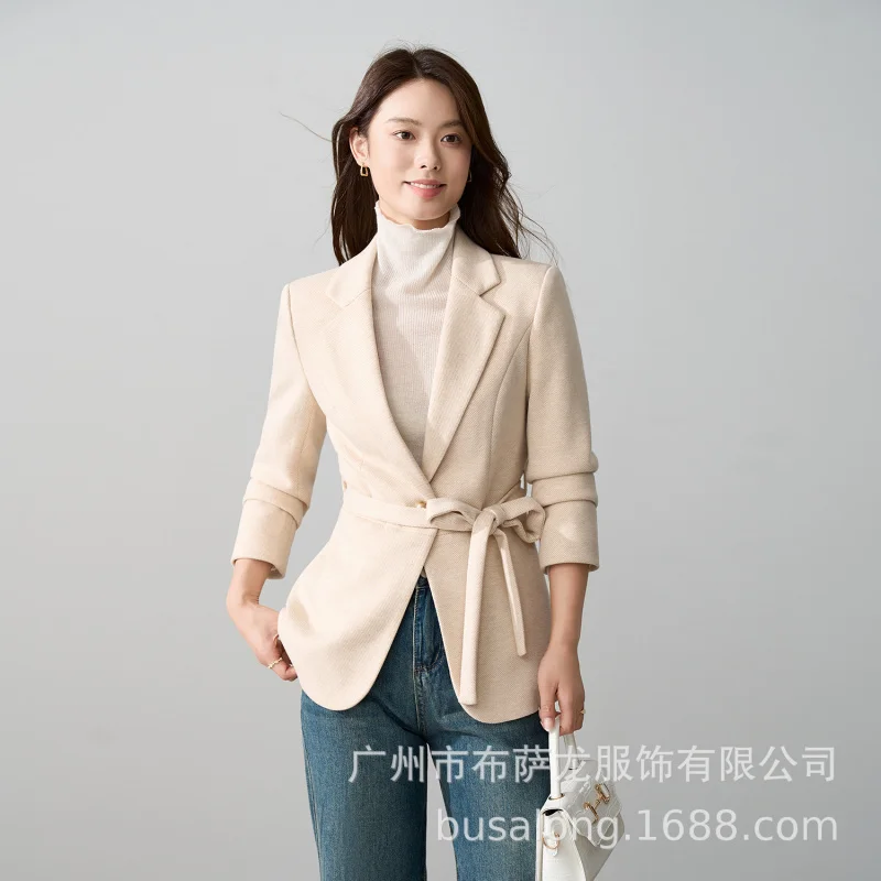 2025New élégant mode costume décontracté femmes haut à manches longues professionnel petit Blazer formel femmes unique veste Workwear25612