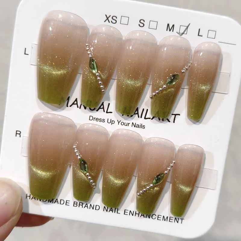 10Pcs Women Handmade High-end Press on Nails Ins Trend Crescent Cat's Eye Diamond Fake Nails Fresh and Cute Nail Art Nail Slices