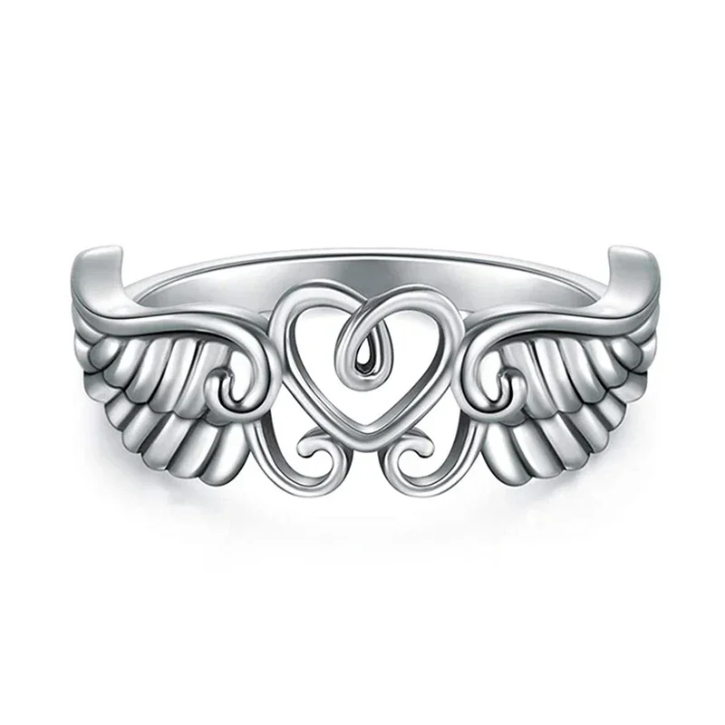 Newly Designed Wings Shaped Finger Ring for Women Metallic Style Trendy Rings Daily Wear Party Statement Jewelry 2023