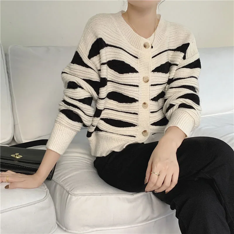 

Cropped Cardigan Women Sweater Knitted Coat Striped Single Breasted Korean Chic O-Neck Autumn 2023 Clothes Casual