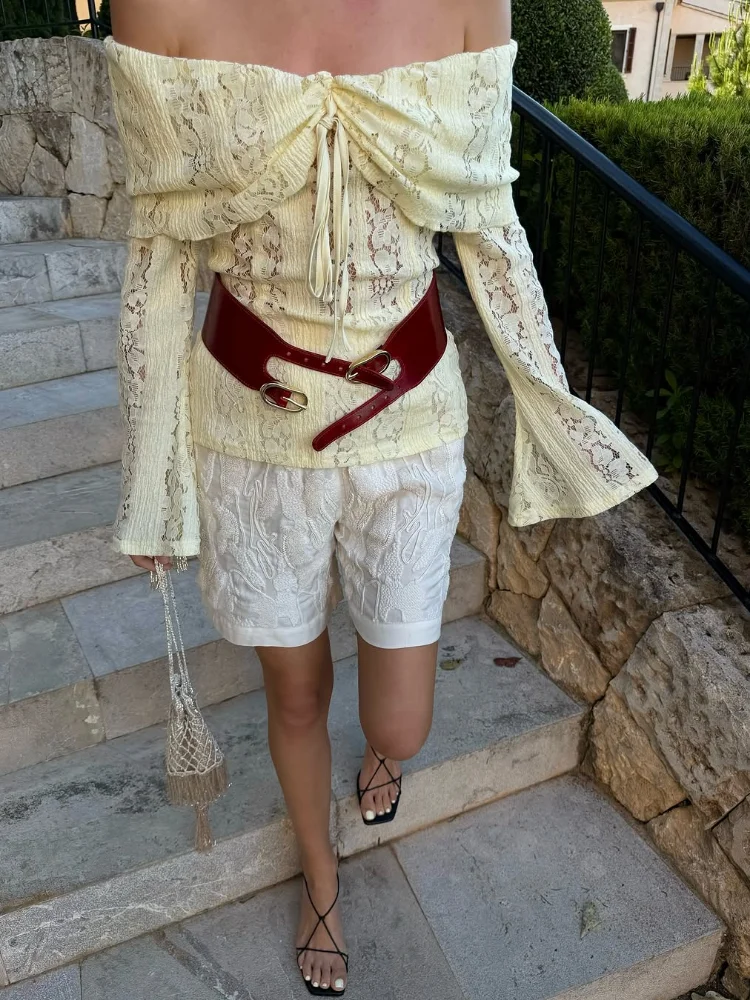 

Элегантная кружевная рубашка с открытыми плечами, женская сексуальная рубашка без бретелек с длинными рукавами, прозрачные расклешенные рукава, тонкий топ 2025 г., женская одежда для отдыха