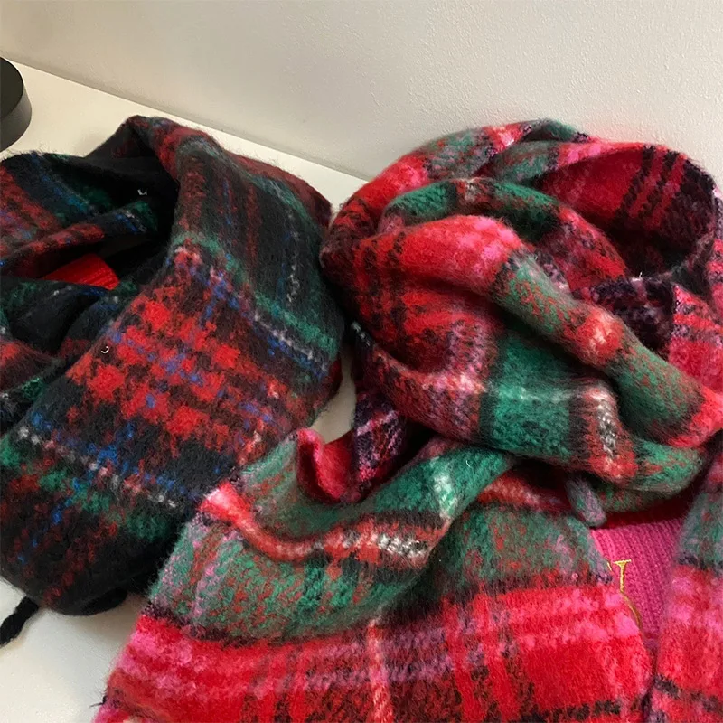 Christmas Red and Green Plaid Soft Tassel Scarf Women's Winter All-match Couple Red Scarf with Cold-proof Dual-purpose Shawl