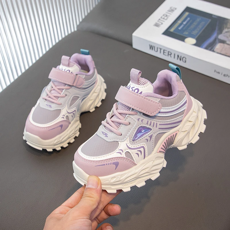 

Новинка 2023 года, детские весенне-осенние легкие повседневные кроссовки для мальчиков и девочек, нескользящие детские кроссовки