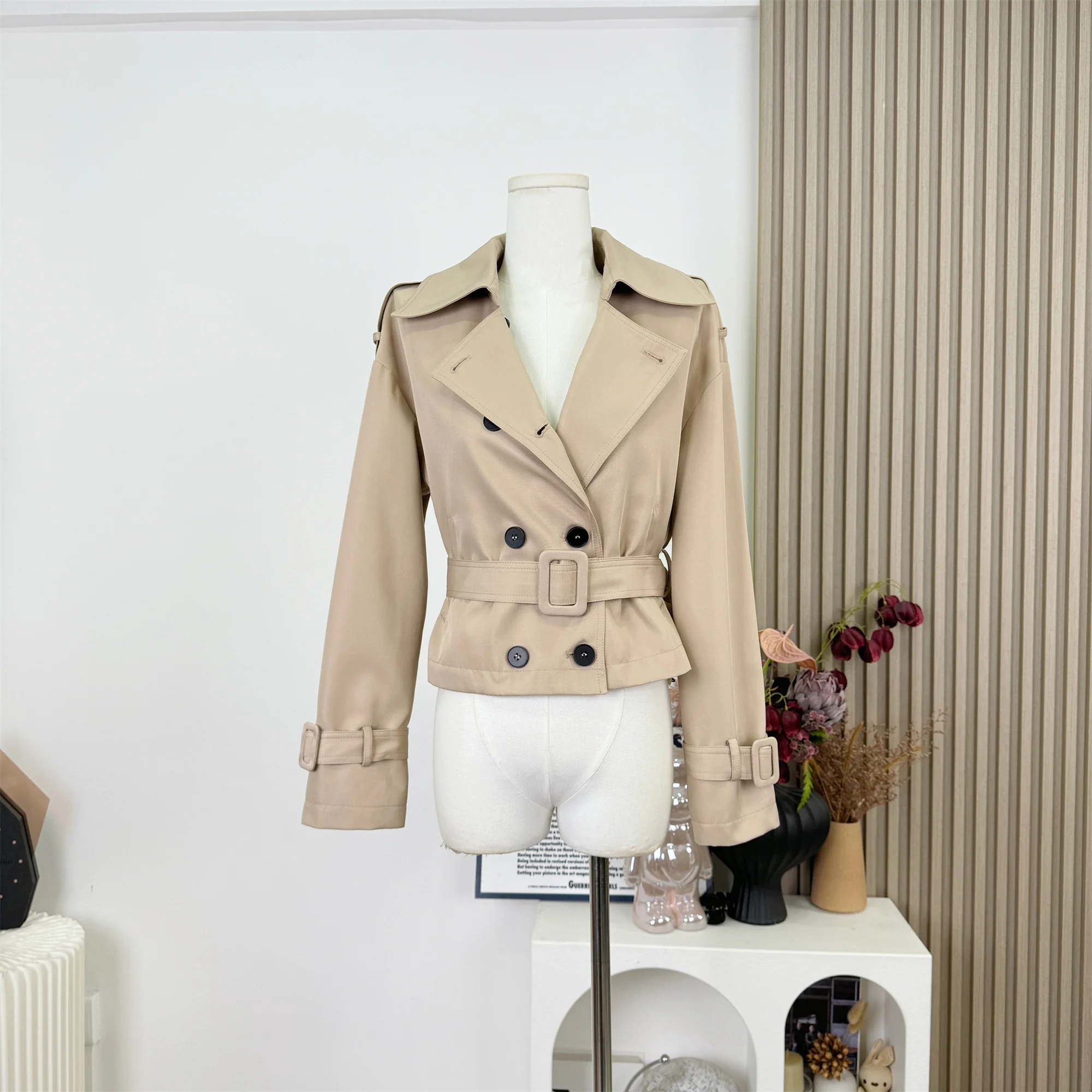 

Women's Spring Autumn Chic Double Breasted Long Sleeve Short Trench Coat With Sashes Lady Streetwear Turn Down Collar Outwear