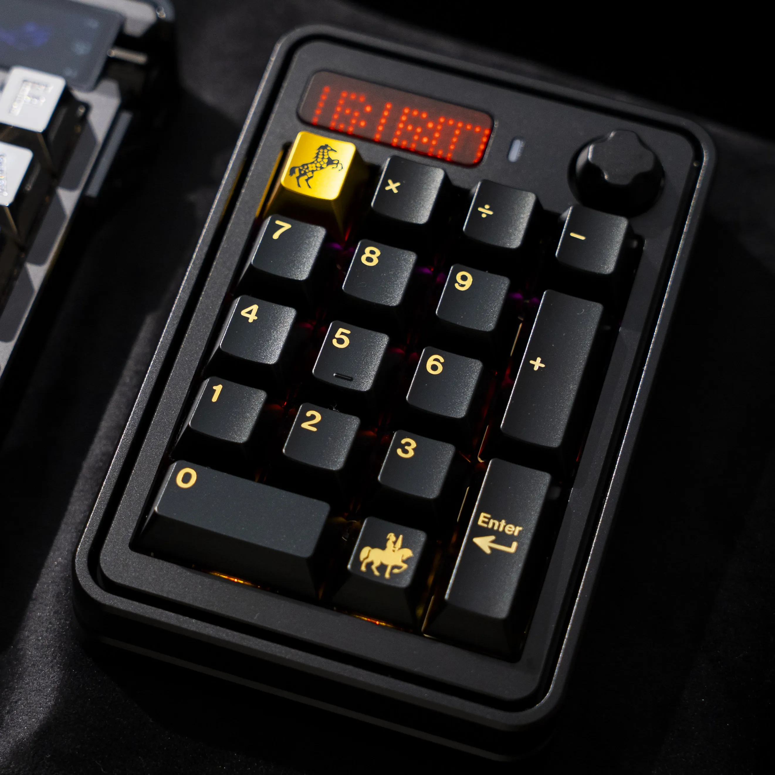 Digital  keypad, same color with office keyboard