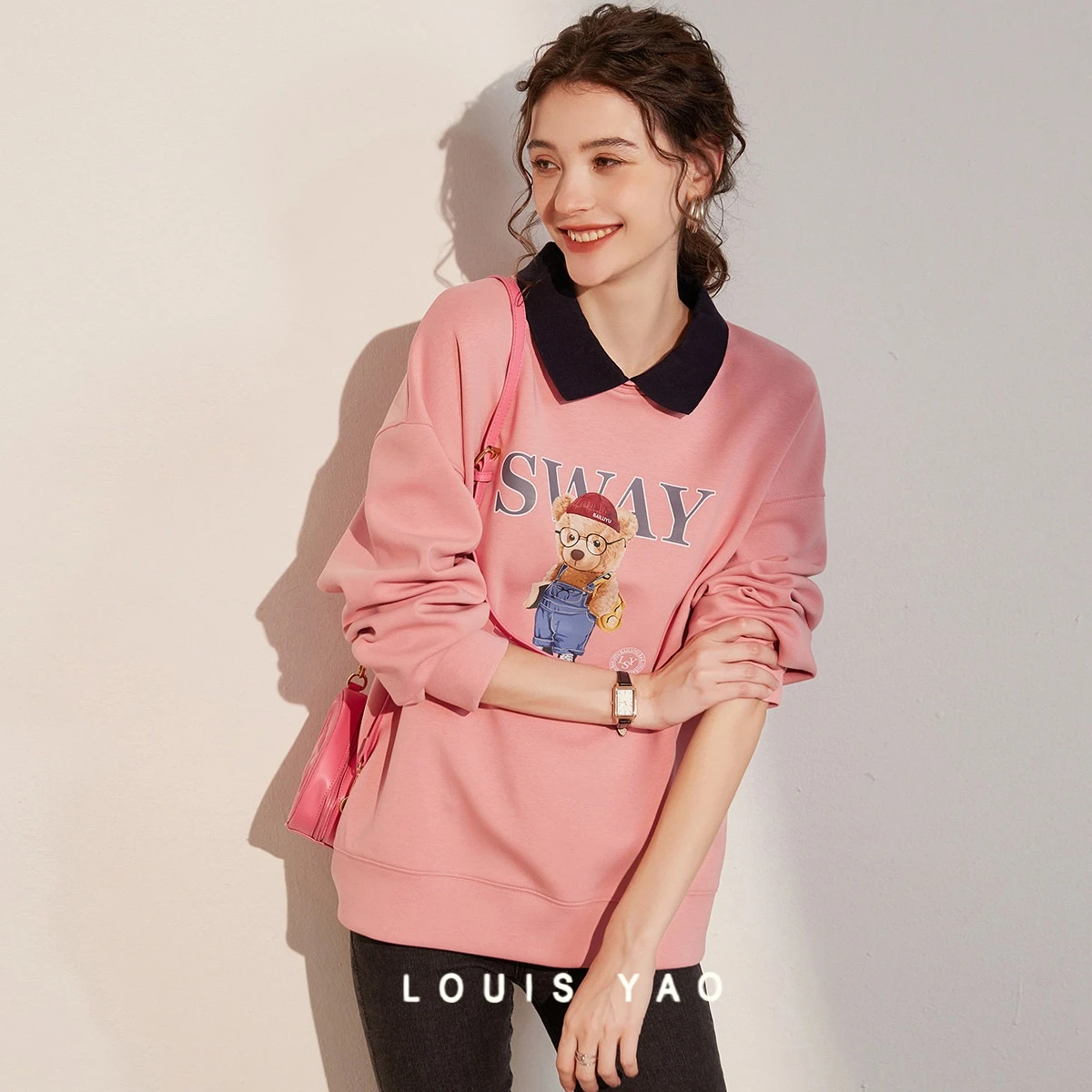 

LOUIS YAO Chic Off Shoulder Sleeve Sweatshirts 2025 Autumn Contrast Colours Collar Micro Elastic Long Sleeve Women's Hoodie