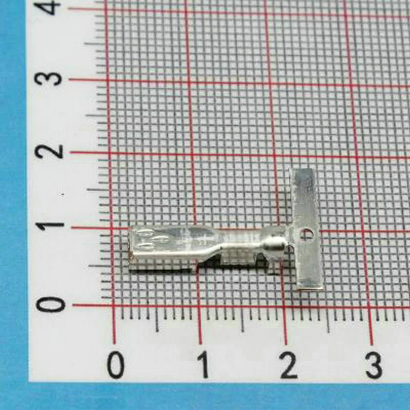 100PCS Original genuine Connector 1746971-1 female terminal For Car Smart Electronic Devices Automobile 100% brand new
