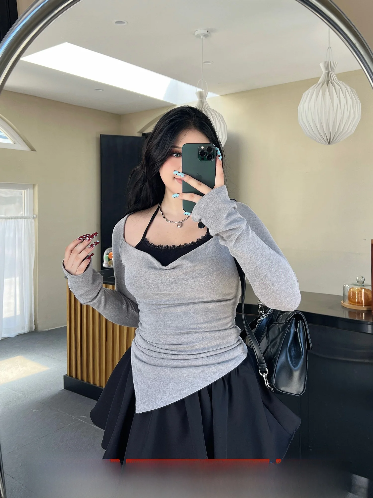 SOUL Versatile plus Size Women's T-irt Slimming Pure Desire Inner Wear Base irt Swing Ne Top for Pear aped Ladies