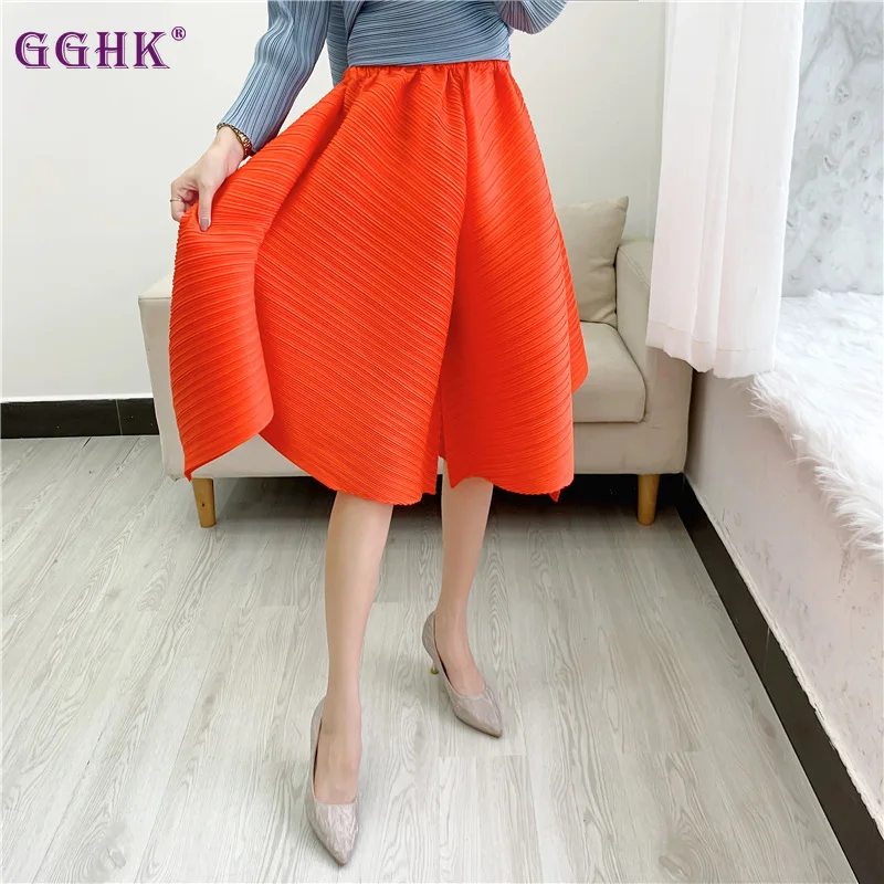 GGHK Miyake  Summer Solid Color Pleated Wide Leg Pants Loose Large Size Comfortable Casual Shorts