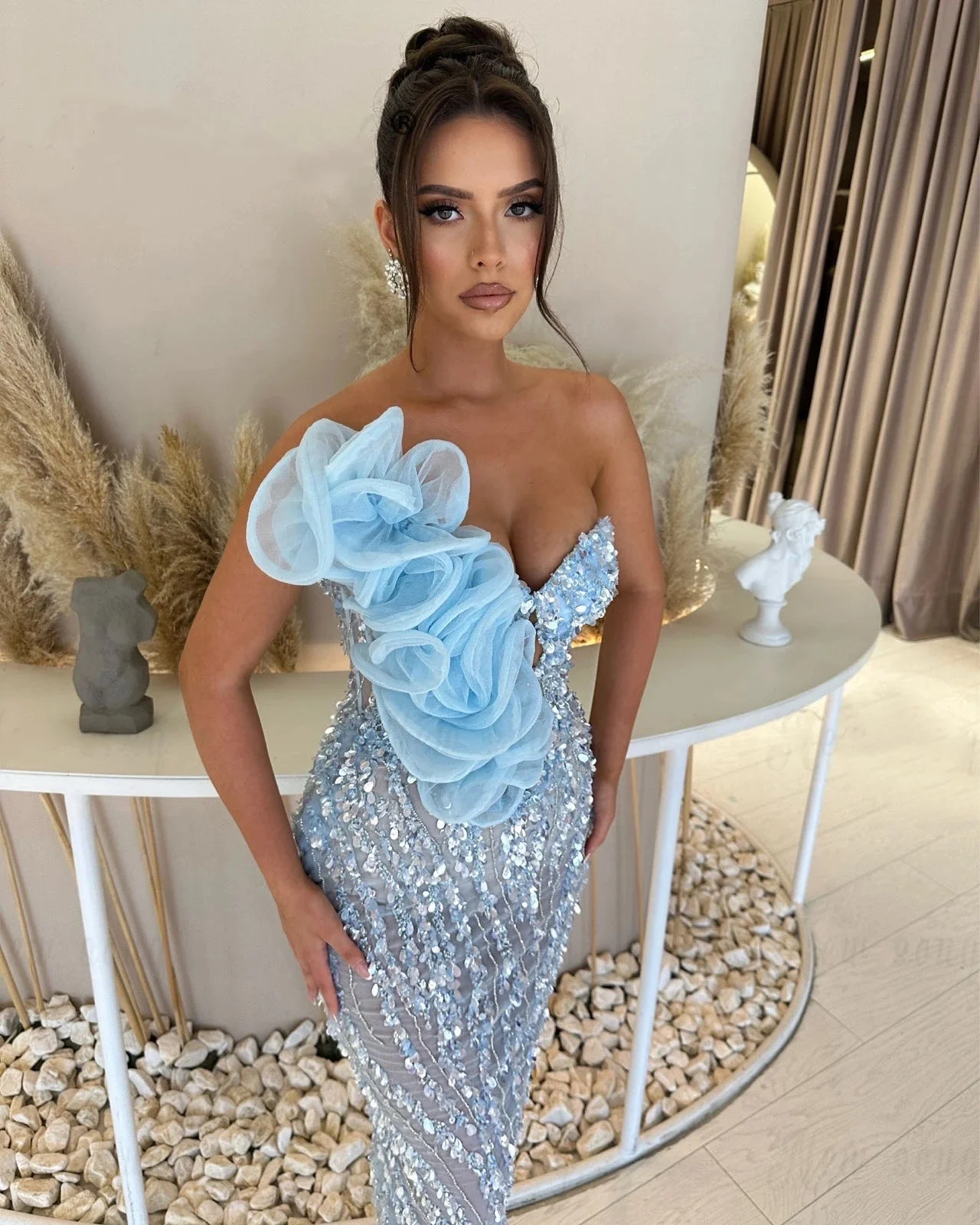 Sexy Sequins Evening Dresses Mermaid Strapless Prom Gowns Sleeveless Illusion Ruffle Party Dress Custom Made