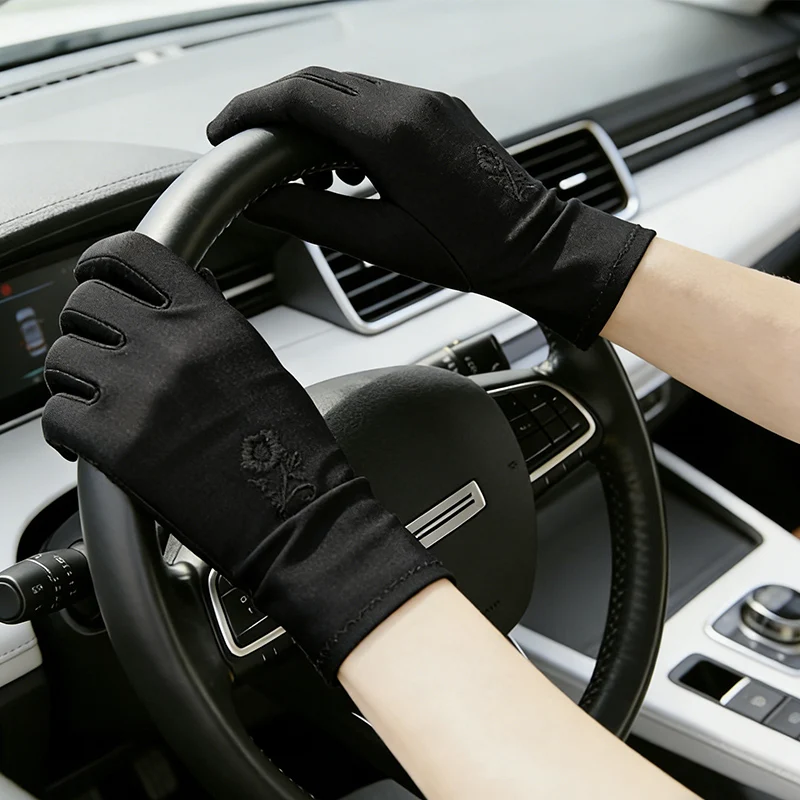 Spring, Autumn, and Summer Sun-Protective Spandex Women's Black and White Ceremonial Thin Stretch Dance Jewelry Gloves