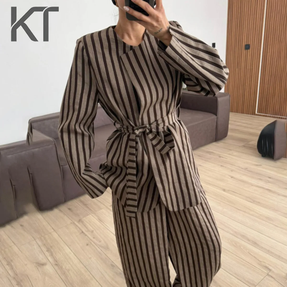 

Women's KT Elegant Striped Linen Suit Set Collarless Wrap Blouse With Tie Waist & High Waist Wide Leg Pants Office Wear 2026