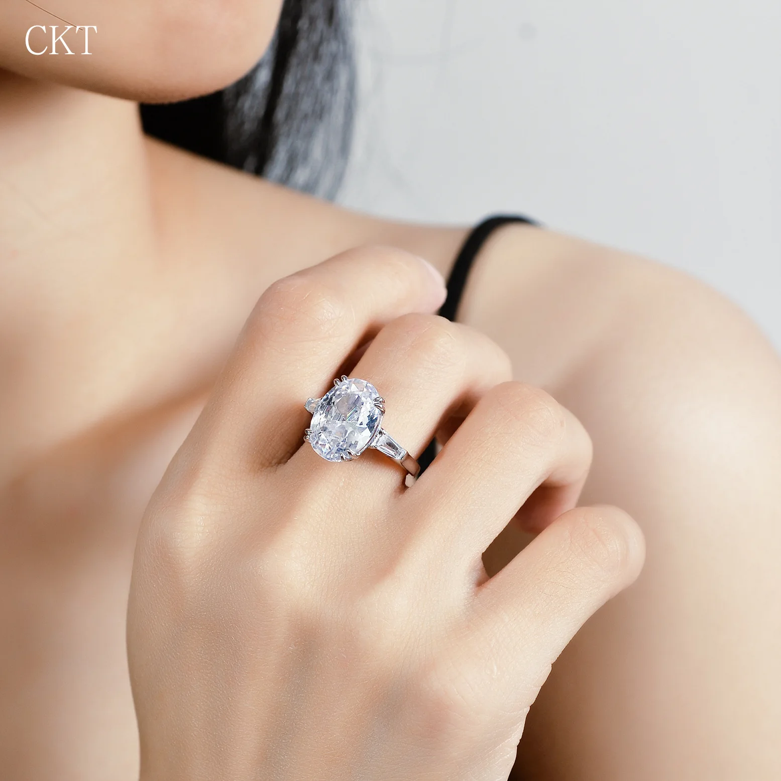 Platinum Pt950 Alien Moissanite Diamond Rings for Women 8 Carat Egg Pigeon Egg Ring Luxury Setting Jewelry Wedding Ring Gift