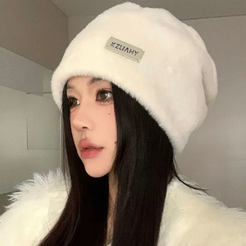 Warm Beanies Hats Winter Women Men Solid Color Daily Thicken Plush Caps Outdoor Casual Comfortable Letter Hats Fashion Accessory