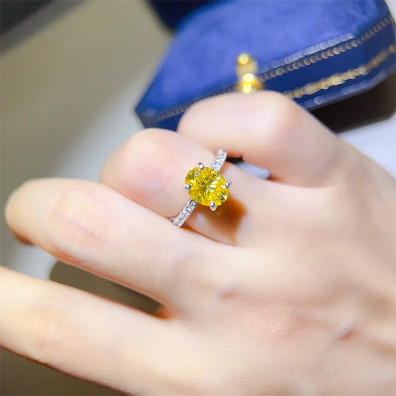 

925 sterling silver yellow 2-carat oval moissanite colored pigeon egg ring proposal ring new women's shiny jewelry wedding engagement, anniversary, Valentine's Day gift best birthday gift for friends