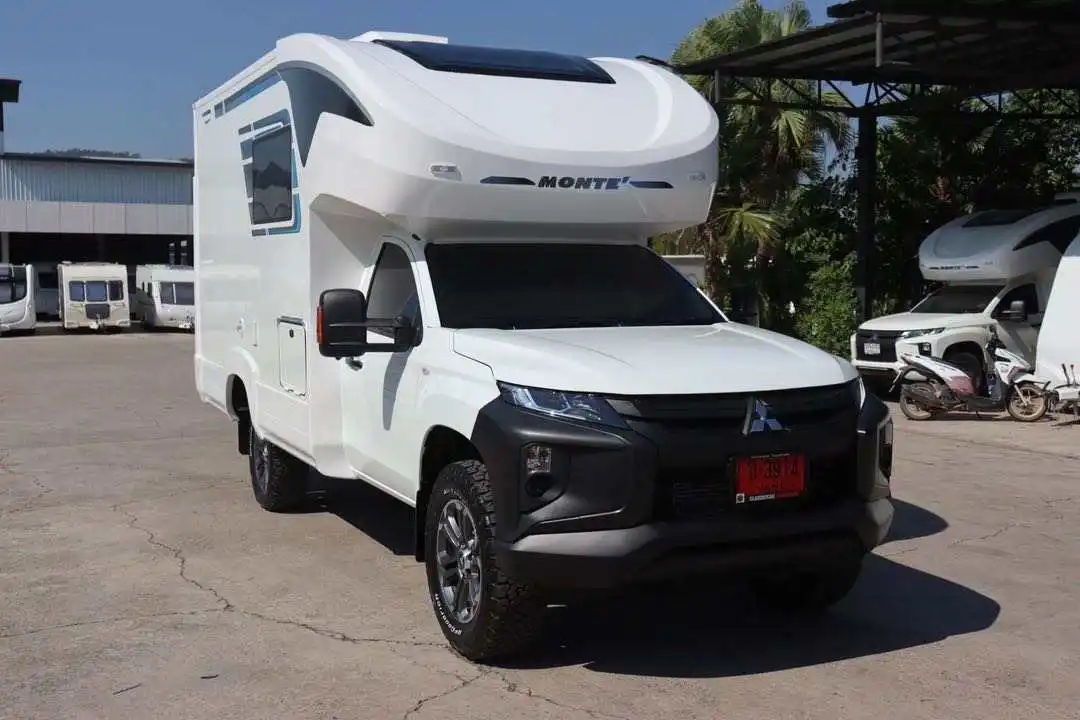 Vendita calda CURVE Lucernario RV Finestra Camper Lucernario Caravan Tetto Finestra Riscaldamento-performance Lucernario per camper