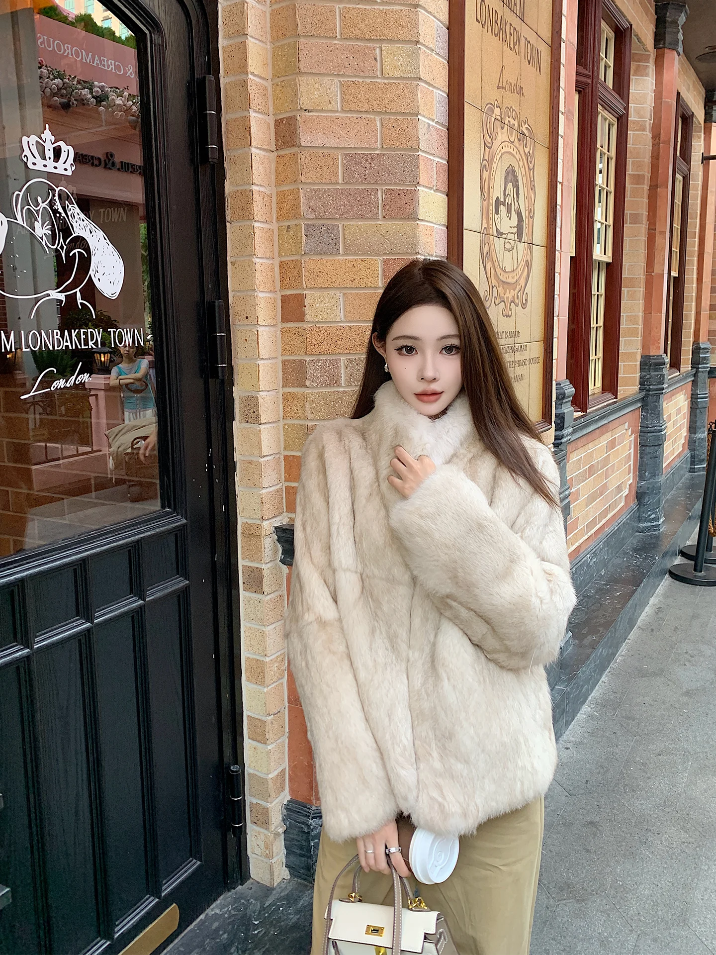 

Casual Sle Double Color adient Angora Rabbit Fur Coat Women's Stand Collar 2025 New Leisure Rabbit Skin Outerwear